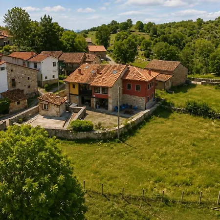 La Eugenia - Picos De Europa - Cabrales Puertas (Cabrales)
